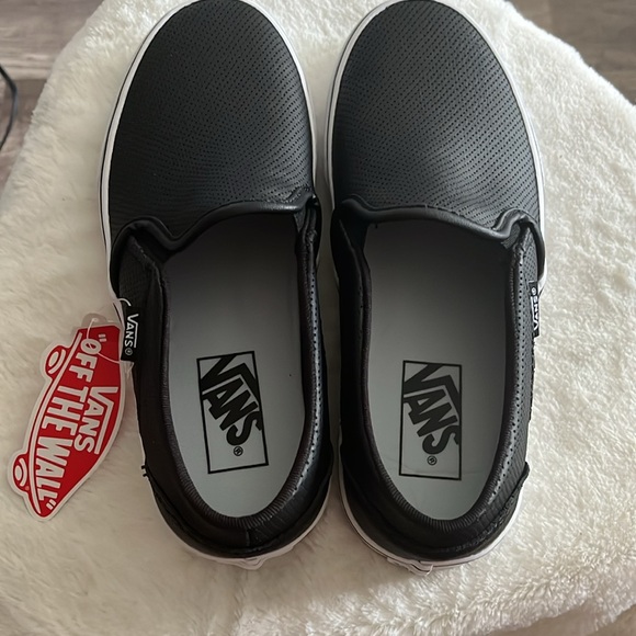 Vans Slip-On Perf Leather Shoe - Picture 7 of 10